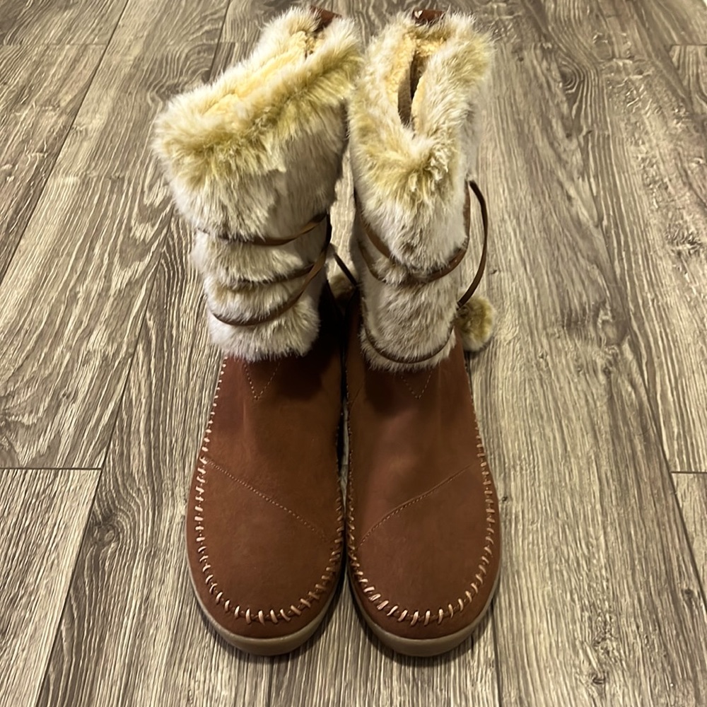 Toms wool lined boots